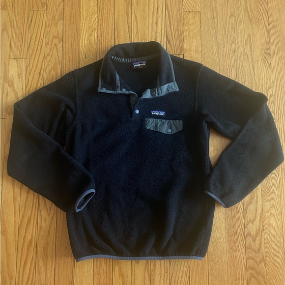 Black and Grey Patagonia Synchilla Fleece Sweater Sweatshirt - Picture 1 of 4